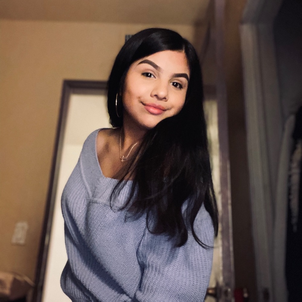 Meet your Posher, Saritza